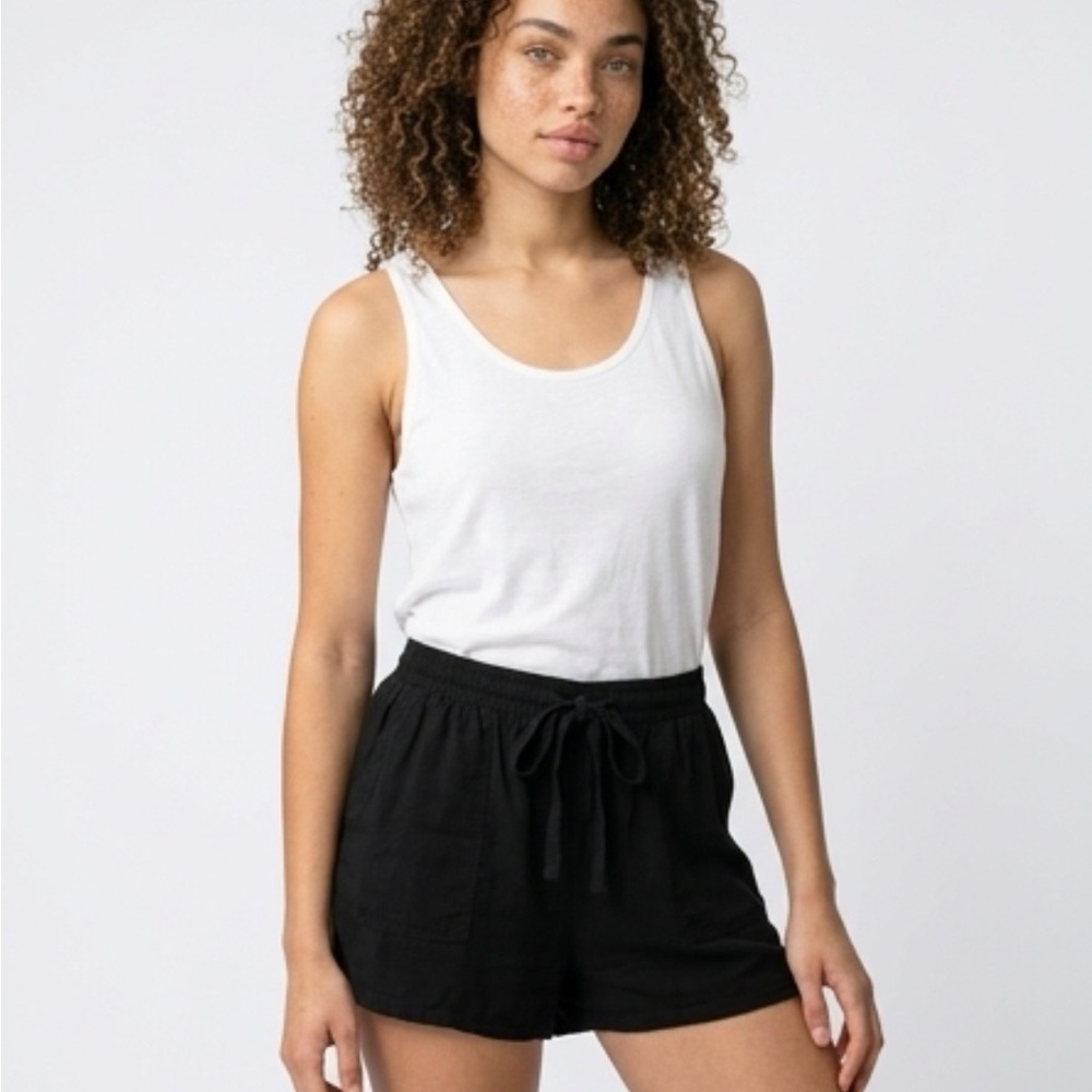 Joe Benbasset Black Shorts